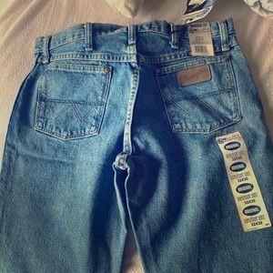 George Strait signature Wrangler cowboy cut jeans